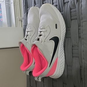 NIKE sneakers